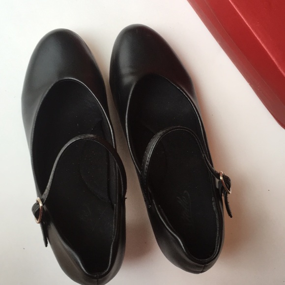 Stelle shoes sz 6 EUC MaryJane style worn once - Picture 4 of 6